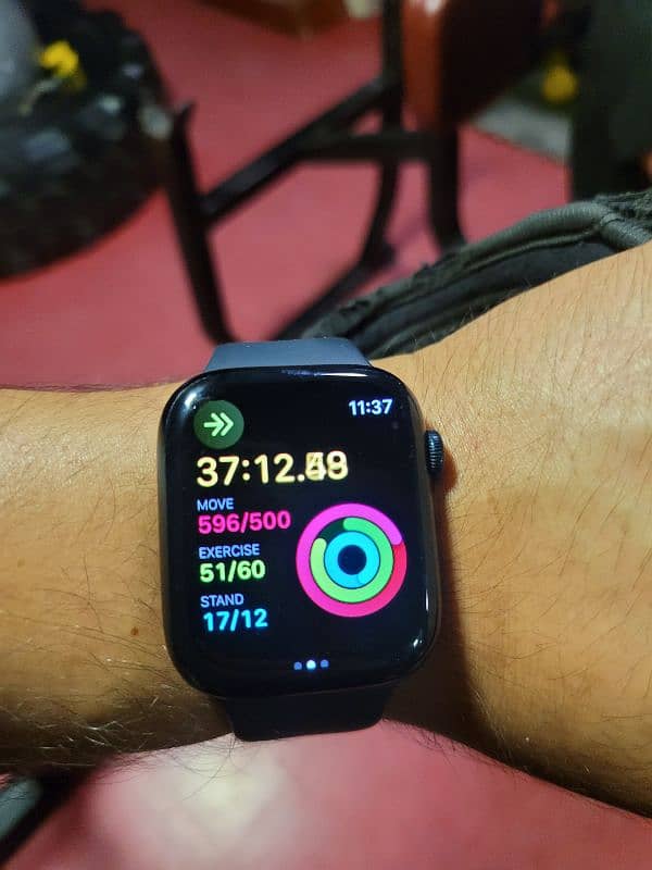 apple series 8 with box urgent sell 0