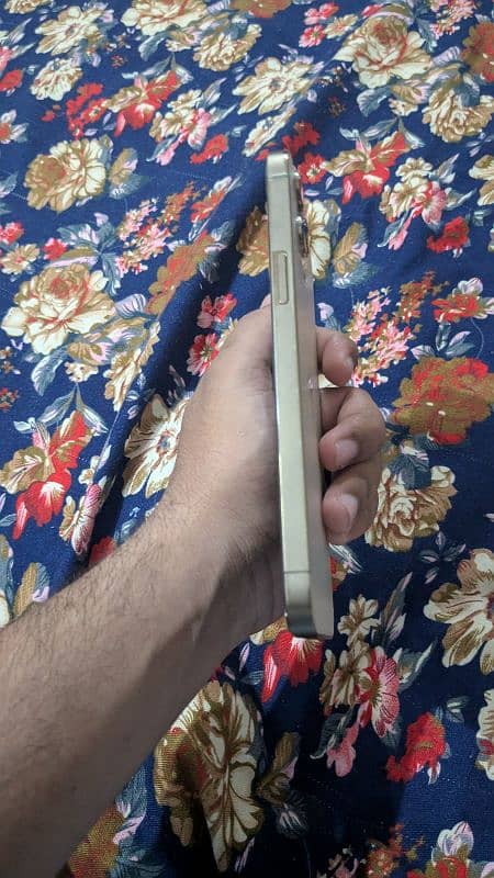 IPHONE 12 PRO MAX NON PTA 3