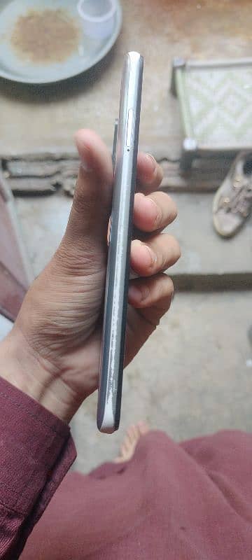 Redmi note 10 5g exchange with iPhone 11 5