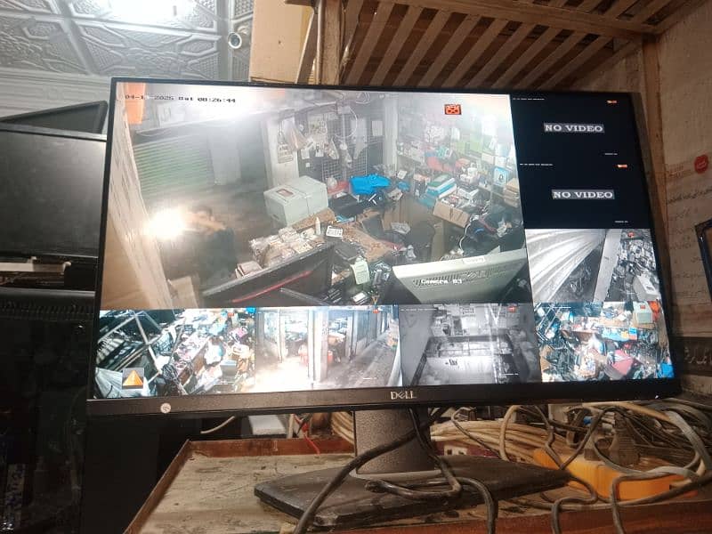 dell 24inch border less led ips with good resolution 0