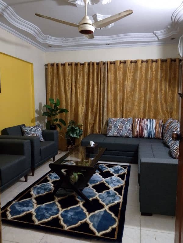 L shape 5 seater +2 sofas+8 cushions 1