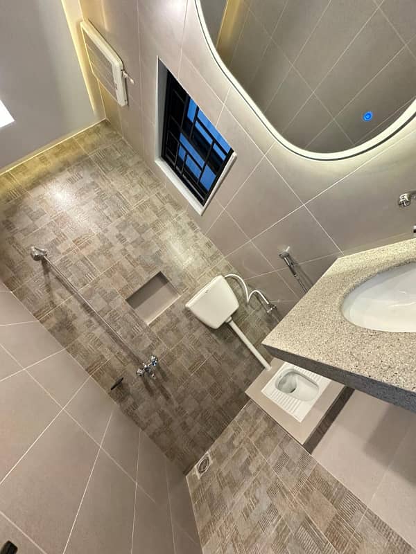 Luxury House For Sale In Faisal Town 20