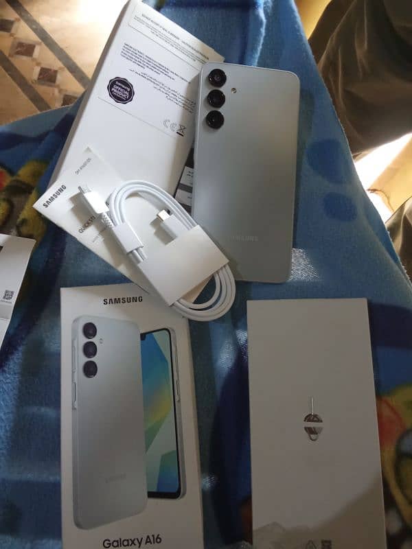 Samsung A16 8/256 brand new condition just box open 5