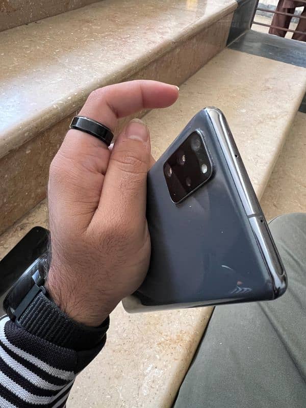 Samsung S20 plus 5G Non Pta 2