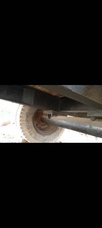 trala 16/8 tyre 11/20 mrf 3