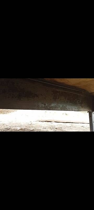trala 16/8 tyre 11/20 mrf 8