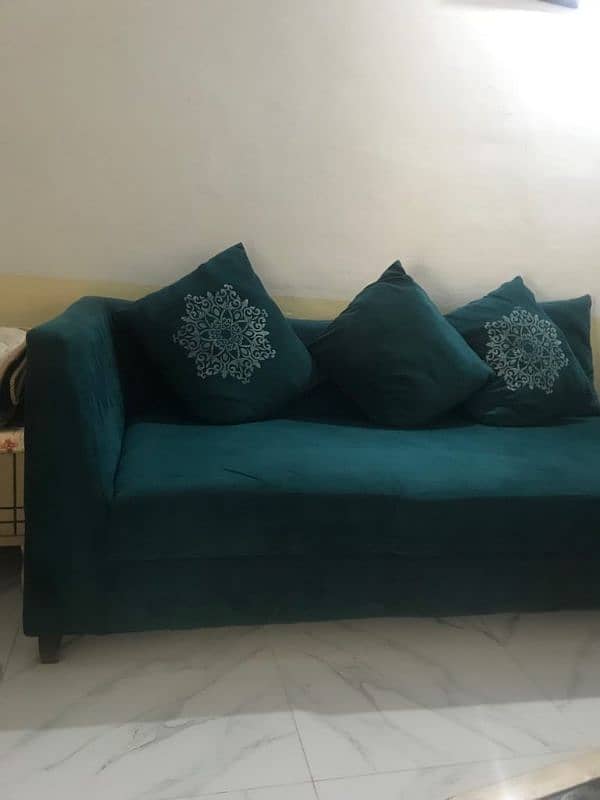 Sofa set 0