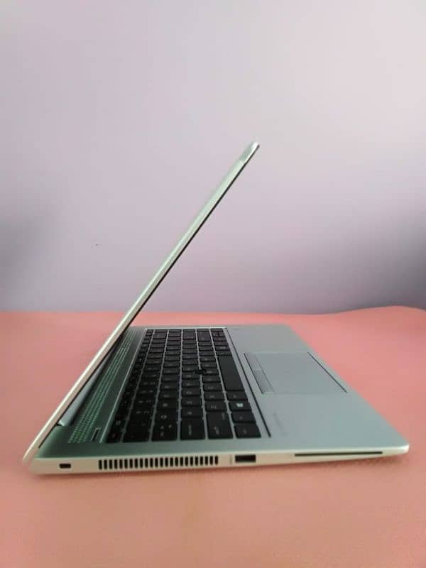 Hp Elitebook 840G5 i5 8th Generation 1