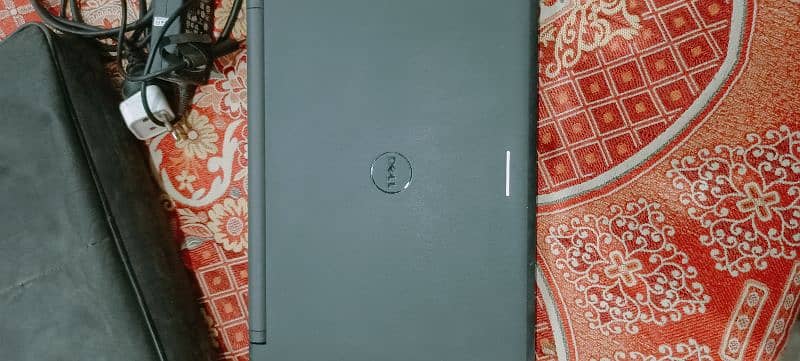 Dell Laptop 3350 Core i3 5th Generation 128 Ssd 4Gb Ram 1
