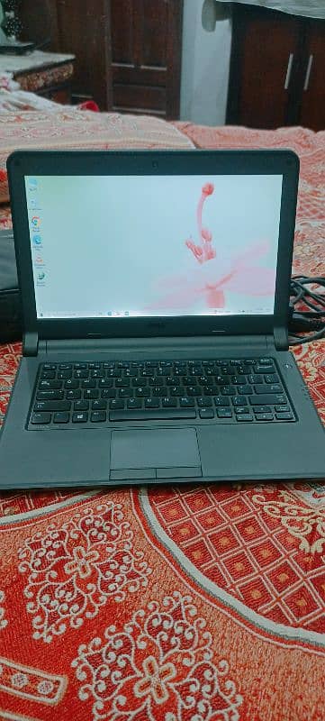 Dell Laptop 3350 Core i3 5th Generation 128 Ssd 4Gb Ram 2