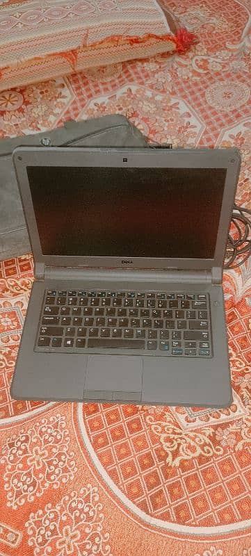 Dell Laptop 3350 Core i3 5th Generation 128 Ssd 4Gb Ram 3
