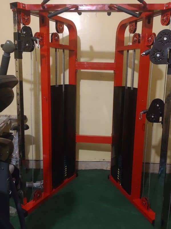 FUNCTIONAL TRAINER / EXERCISE MACHINE / HOME GYM 0