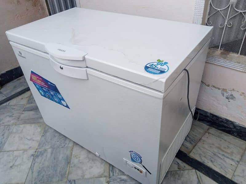 deep freezer 11