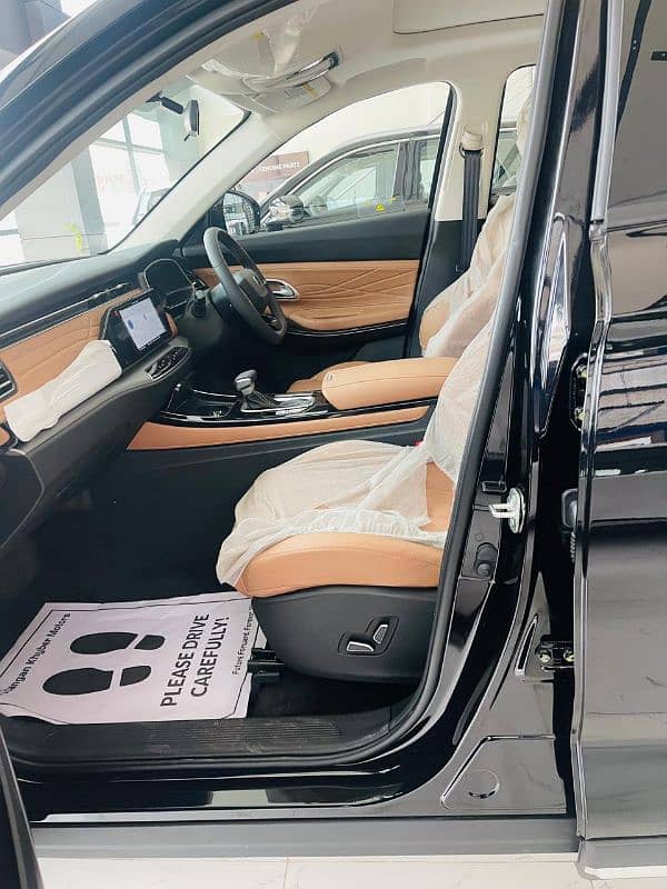 Changan Oshan X7 2025 FUTURE SENSE 5 SEATER 2