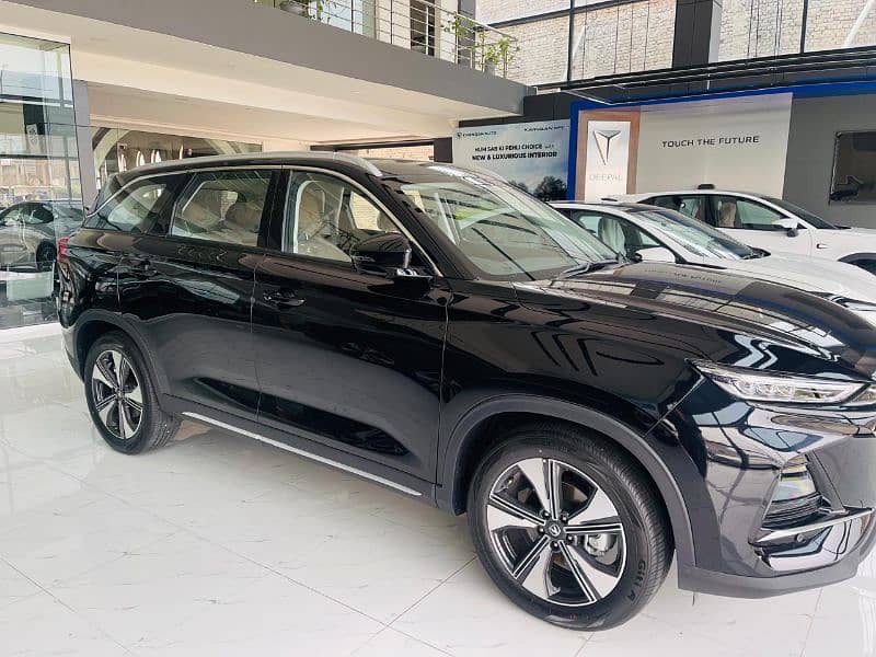 Changan Oshan X7 2025 FUTURE SENSE 5 SEATER 7