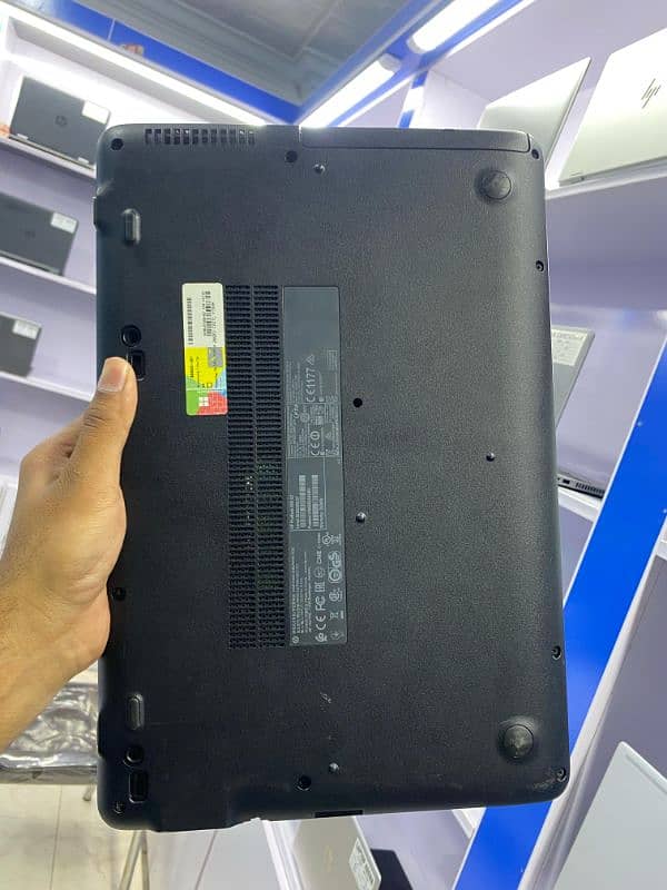 HP I5-6TH (8/256) (15" screen size) 12