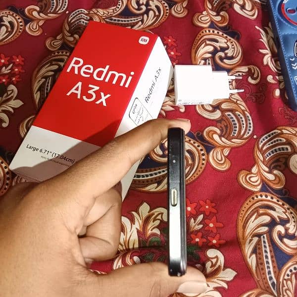 Ram 3 64 gb 10 by 10 charger with box 2