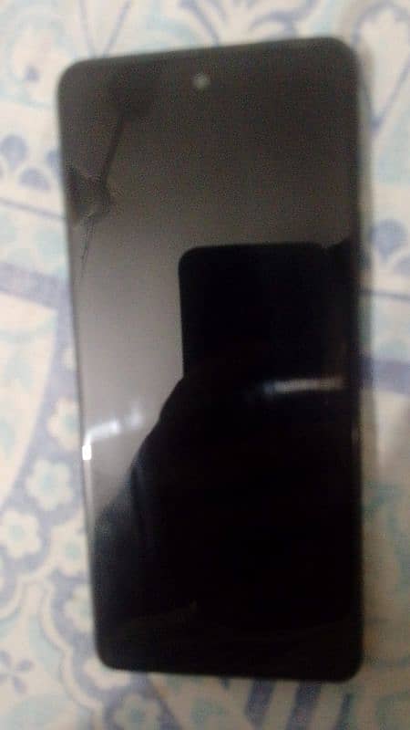 infinx note 30  good condition 4