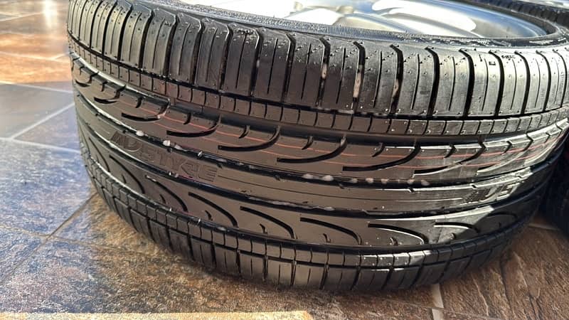work emotion CR 20” 114pcd 5 nut with 245/30/20 brand new tyres 1