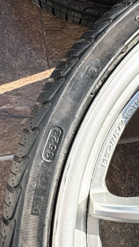 work emotion CR 20” 114pcd 5 nut with 245/30/20 brand new tyres 2