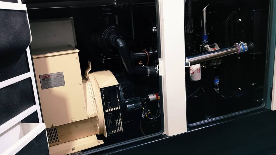 Cummins 125 KVA Diesel Generator – Slightly Used 9