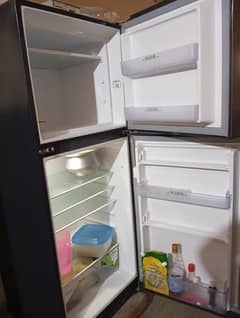Dawlance 14 Cubic Inverter Refrigerator  9175 model