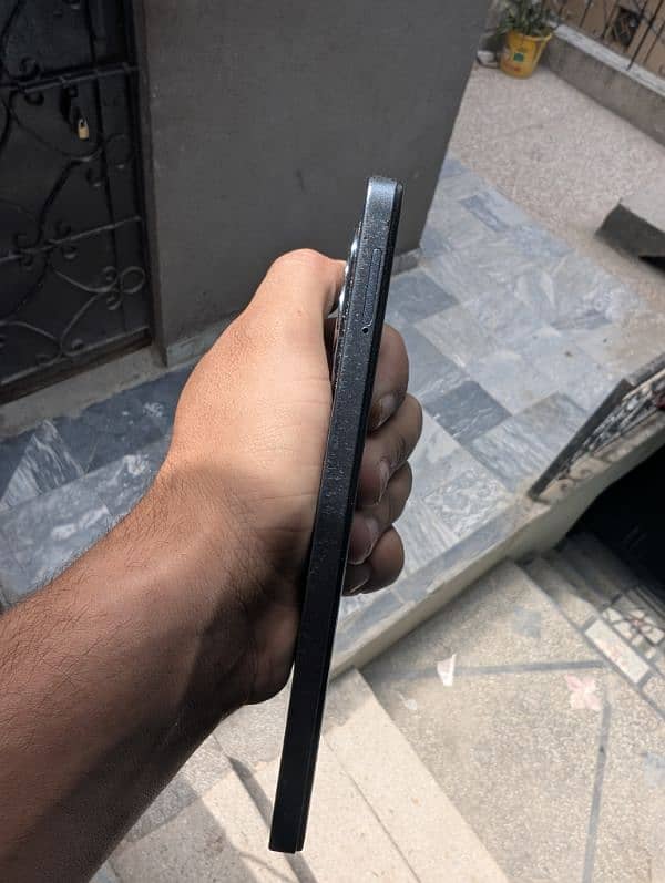 Tecno spark 20 6