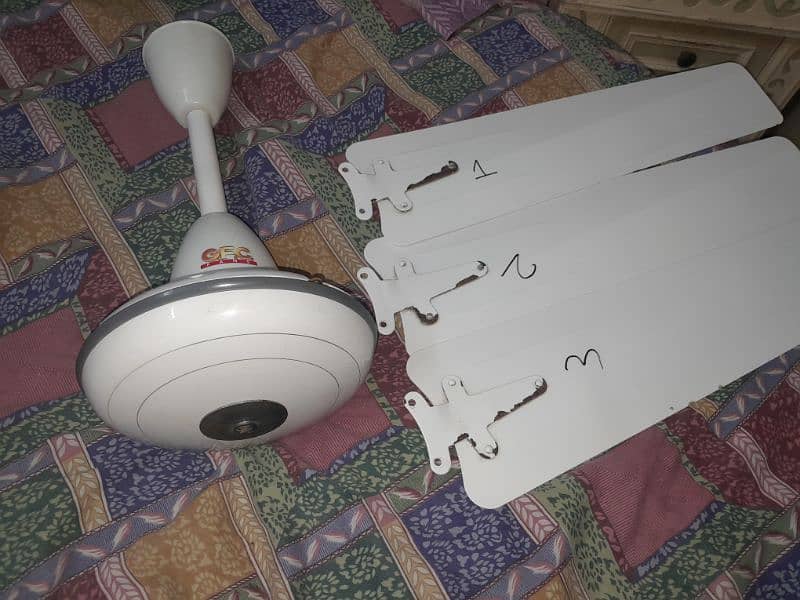 GfC celling 56" Ac only 1