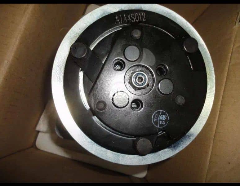 universal ac compressor brand new for petrol/diesel vehicles 4