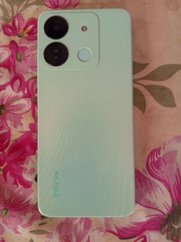 Infinix smart 7 hd 10/10 condition 0