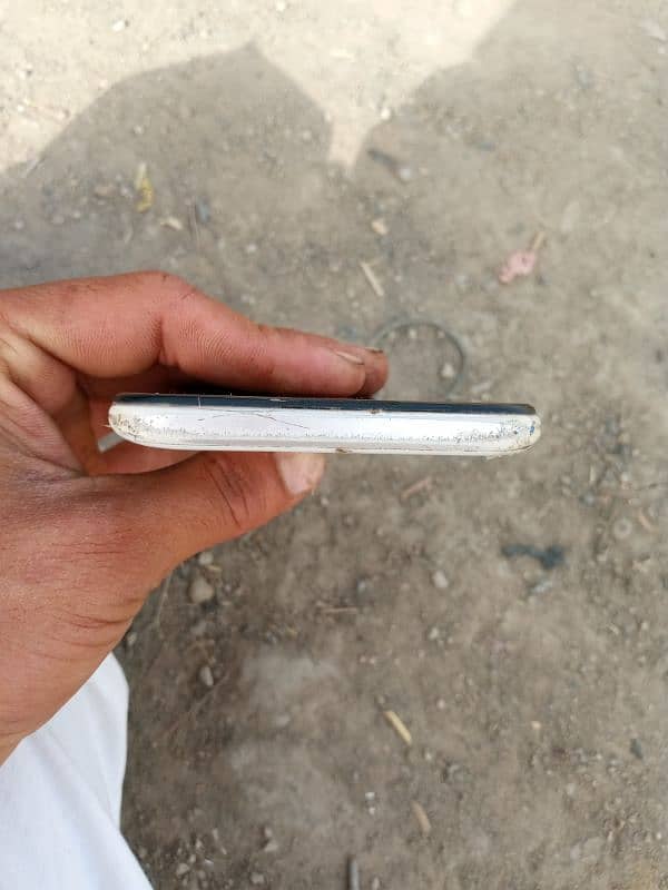 oppo A5 2020 all okay hy Sirf mobile hy exchange bhi ho ja ga 0
