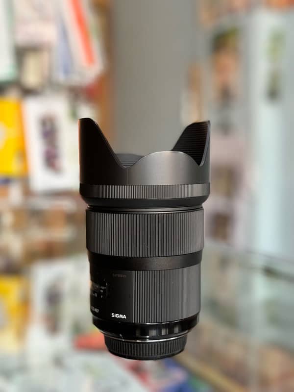 Sigma 35mm 1.4 ART Lens Nikon Mount 10/10++ Scratchless Condition 1