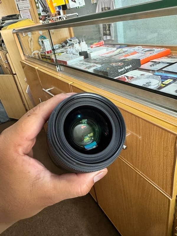 Sigma 35mm 1.4 ART Lens Nikon Mount 10/10++ Scratchless Condition 7