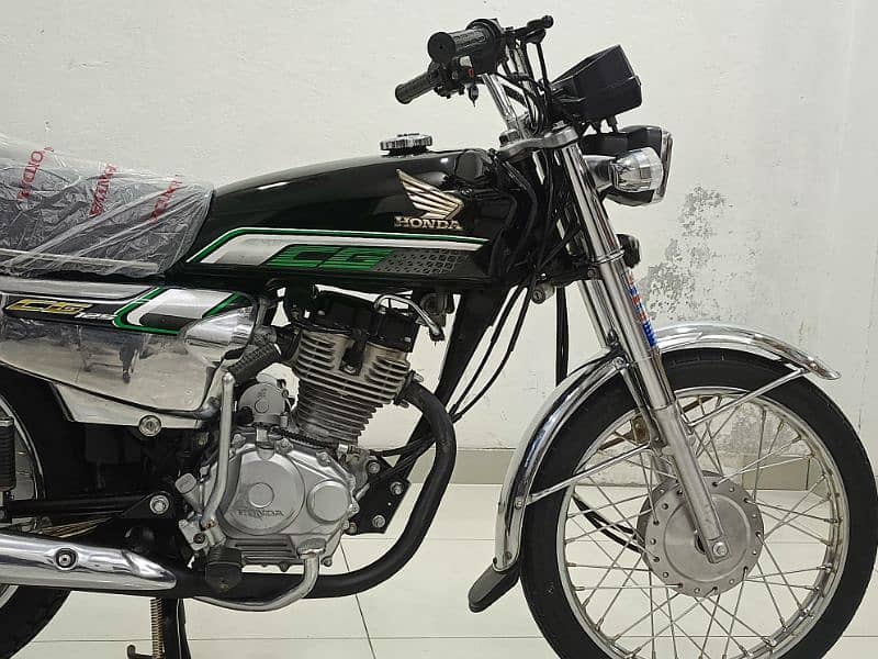 HONDA CG-125 SELF-START MODEL 2023 4