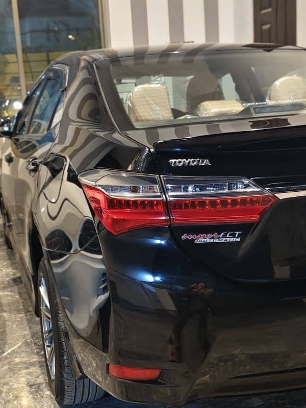 Toyota Corolla GLI 2017/18 0