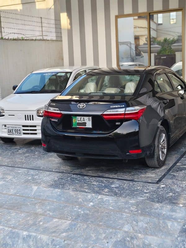 Toyota Corolla GLI 2017/18 11