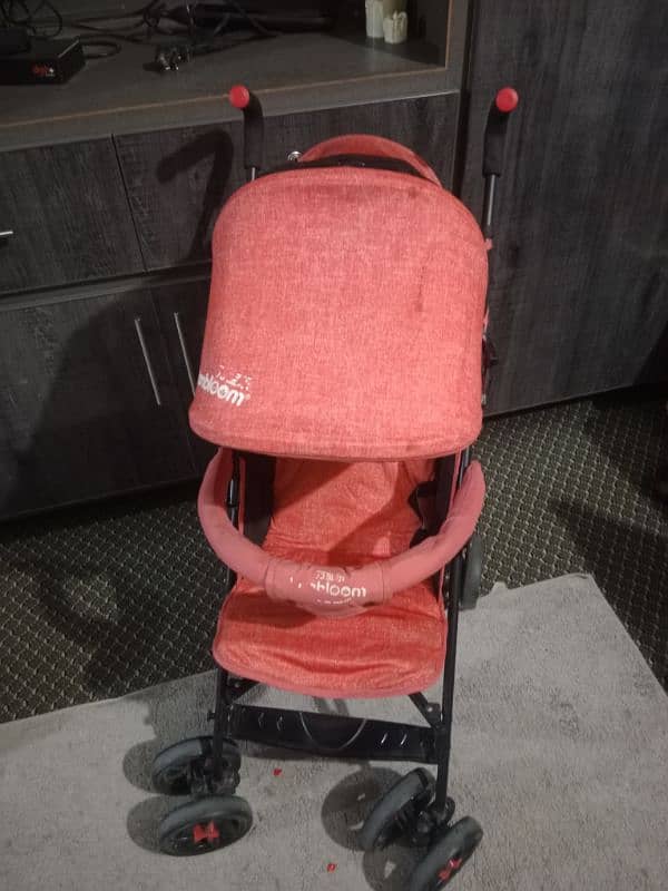 baby prame in red or black color 5