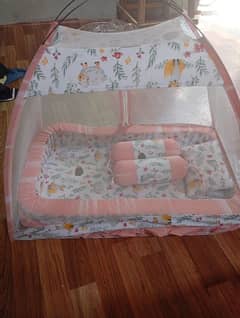 baby bed with jali