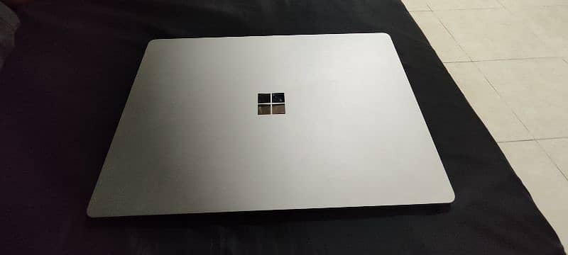 Microsoft surface 3 laptop 1