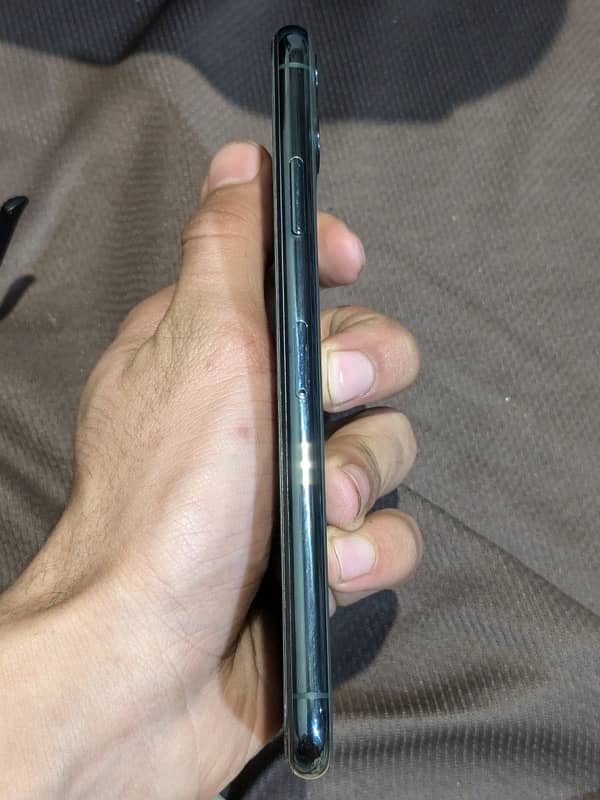 11 pro max pat approved 2 duel sim 256 gb 2