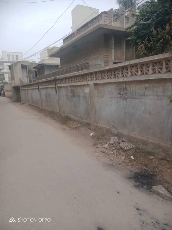 Corner Demolish House Near Hydri Block H 1