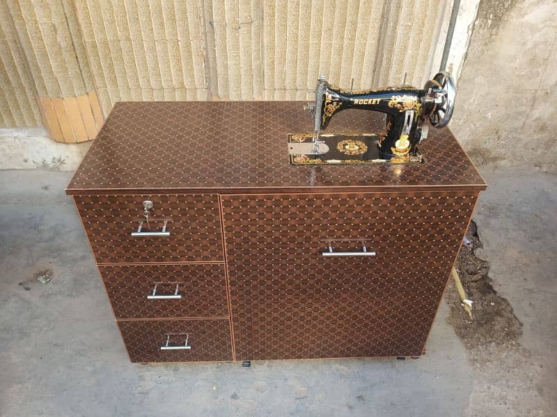Sewing machine Table chair set / wardrobei / cupboard 0316,5004723 7