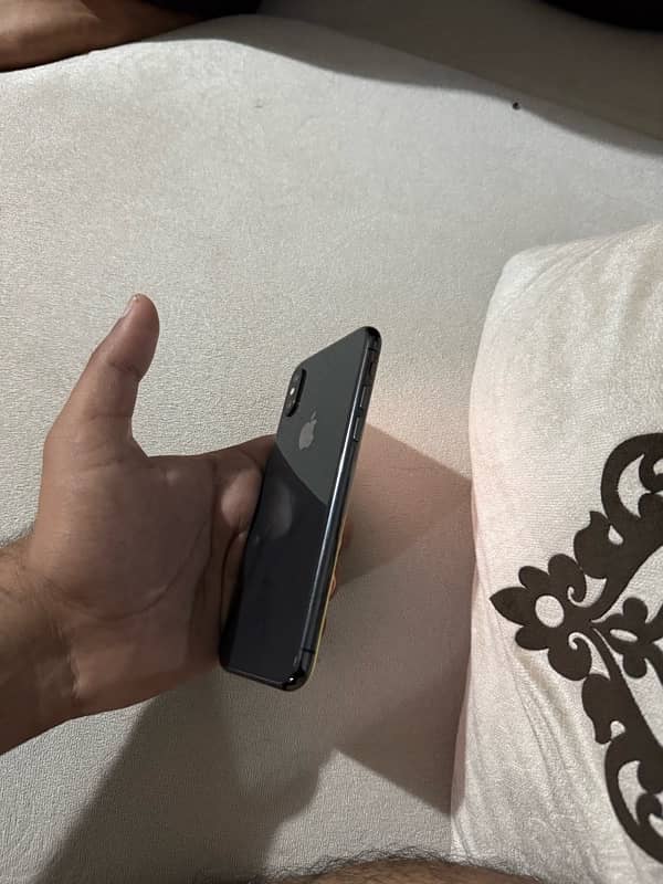 Iphone Xs pta 10/10 7