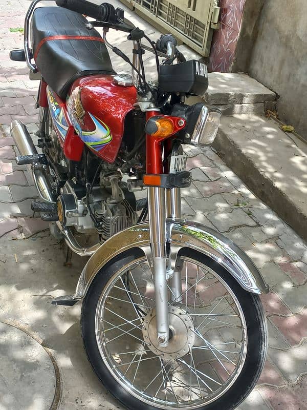 honda cd 23/24 modal urgent sale please only call 1