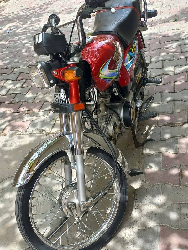 honda cd 23/24 modal urgent sale please only call 4