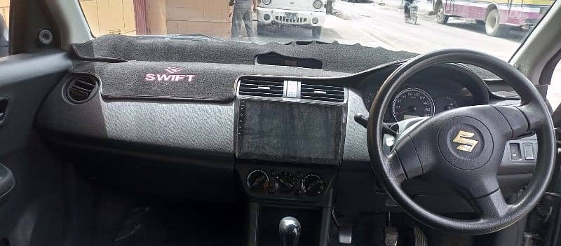 Suzuki Swift 2012 6