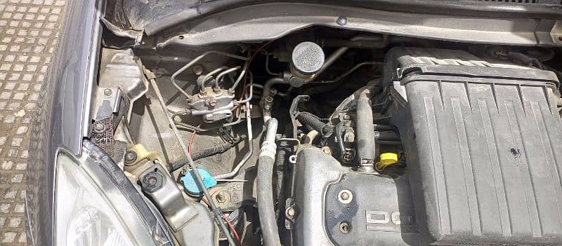 Suzuki Swift 2012 9
