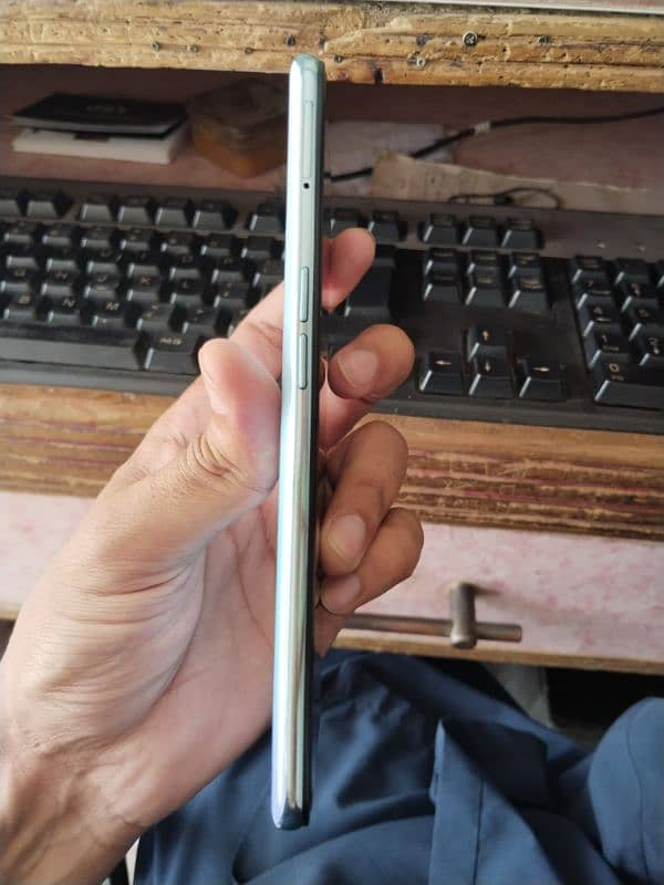 OPPO F15 8/128 For Sale in good condition 3