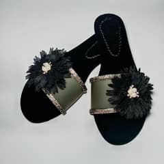 WOMEN'S