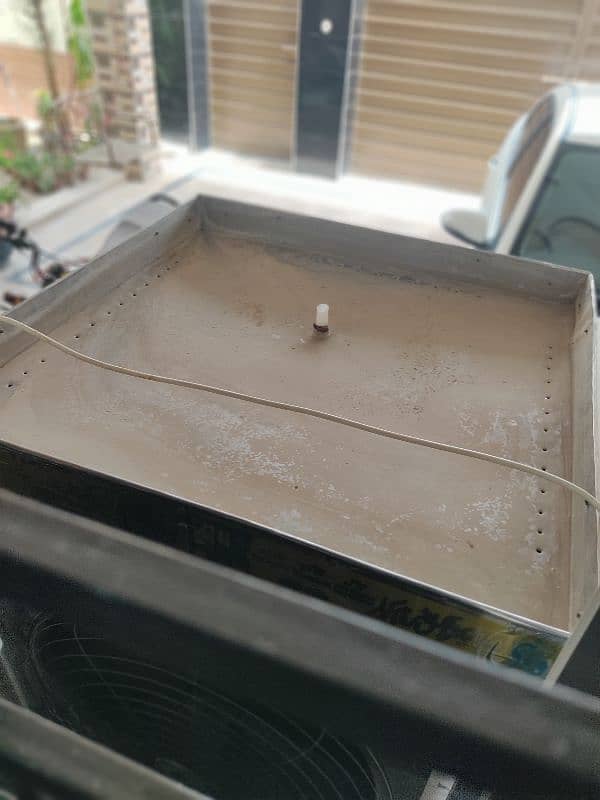 room cooler good condition steal body and full size with stand 2